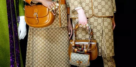 gucci e-commerce acquires m&a|gucci g z strategy.